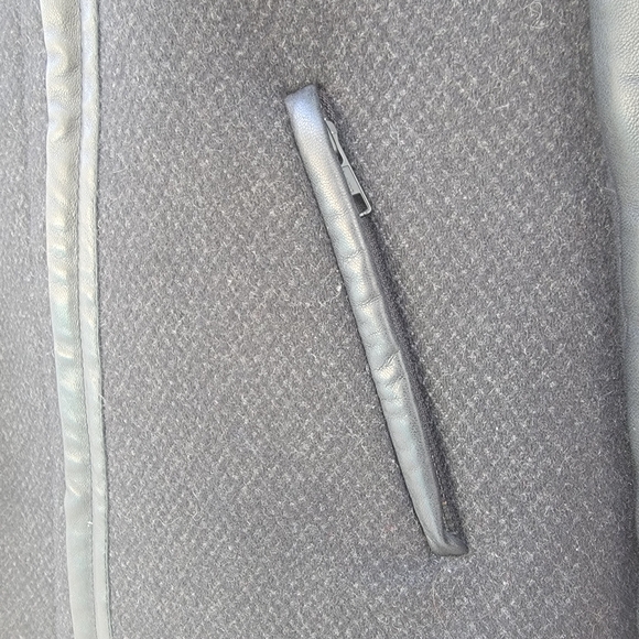 Mackage blend wool leather sleeve and details hooded jacket size Medium - Picture 6 of 11